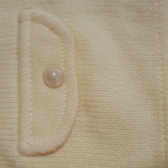 Vintage Pastel Yellow Vneck Buttondown Sweater Vest 3 to 6 Months - Picture 2 of 6